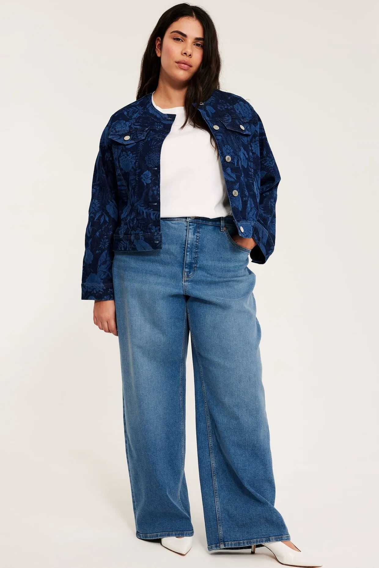 Dżinsy straight high waist