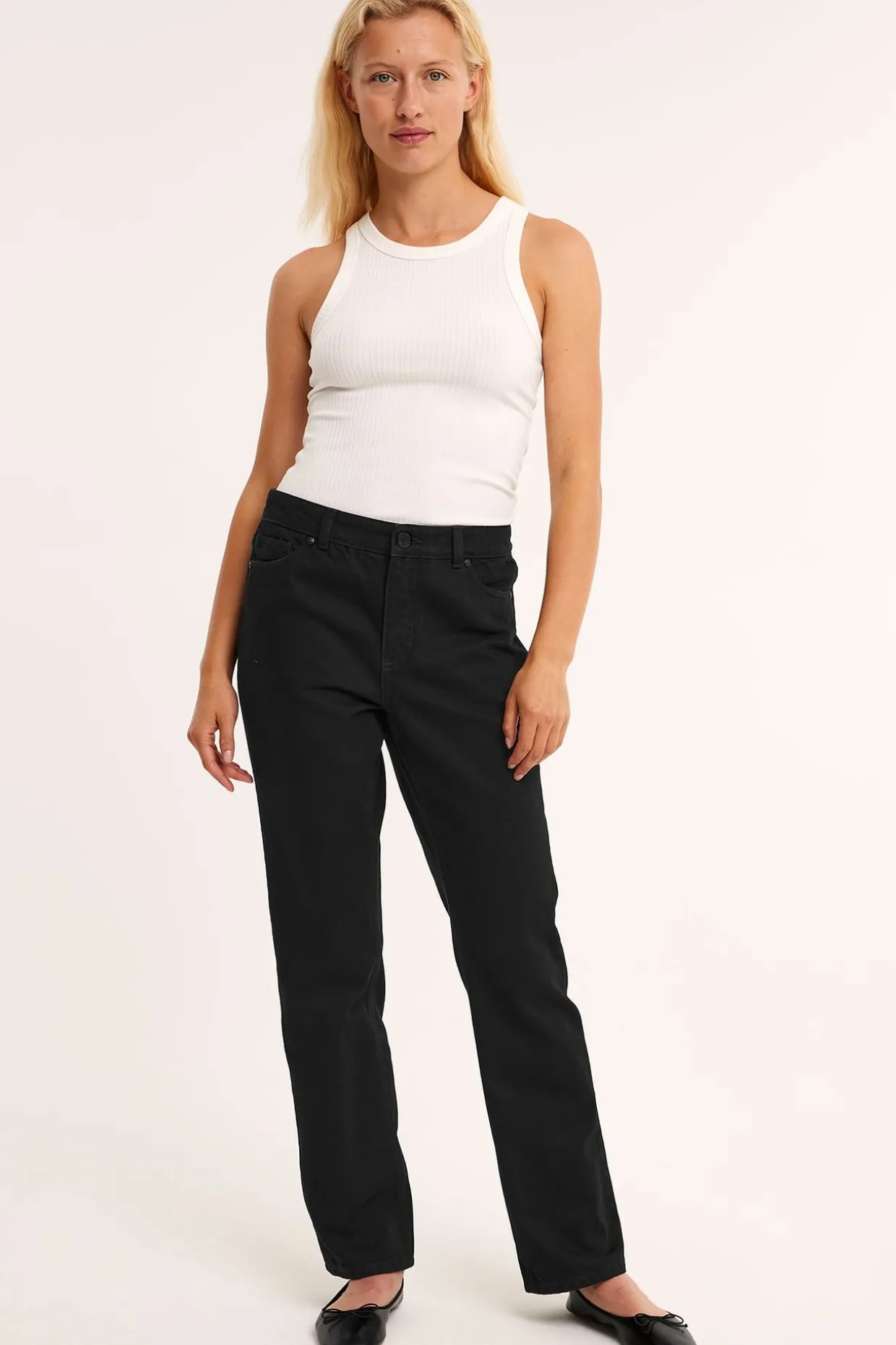 Dżinsy straight high waist