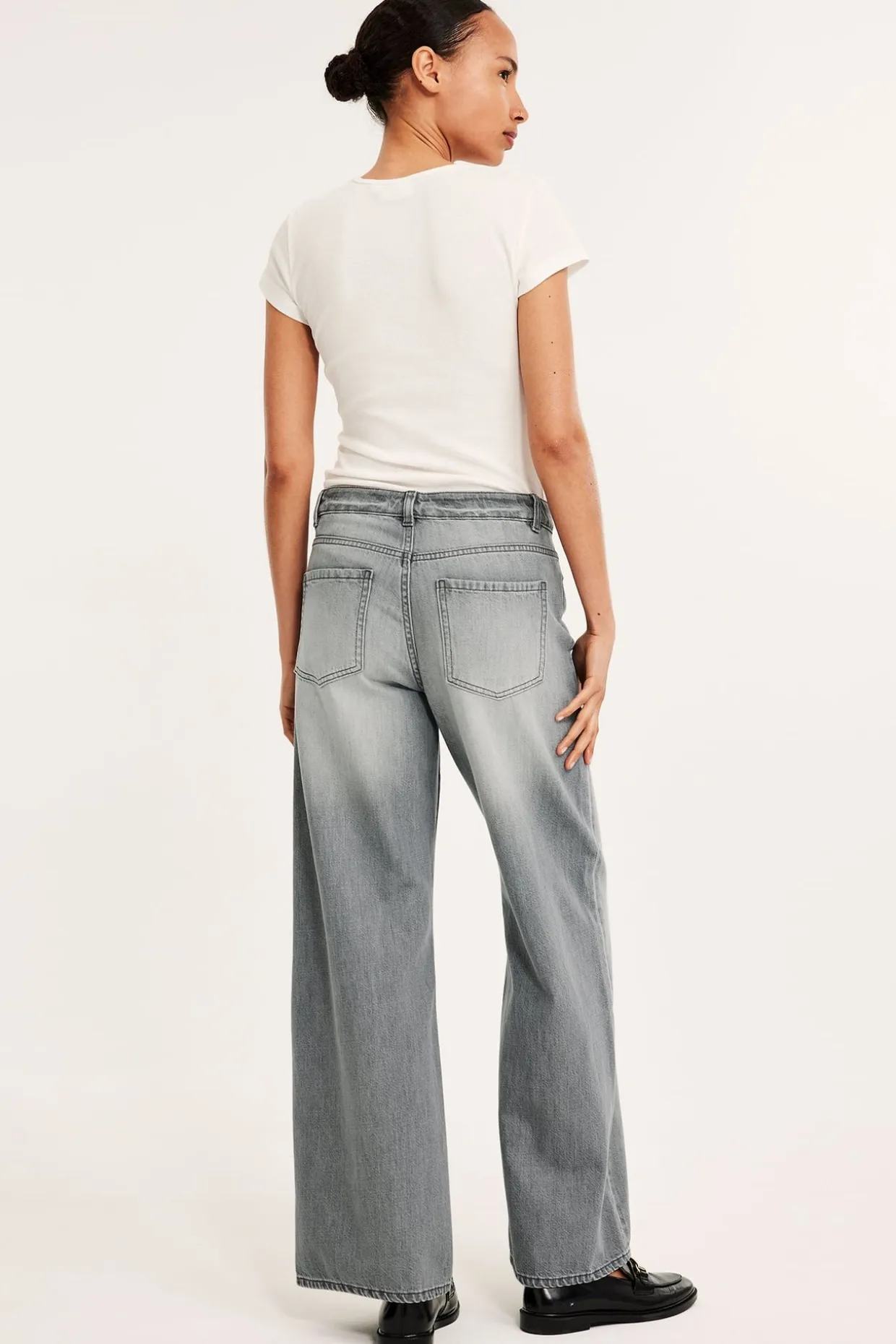 Dżinsy wide high waist