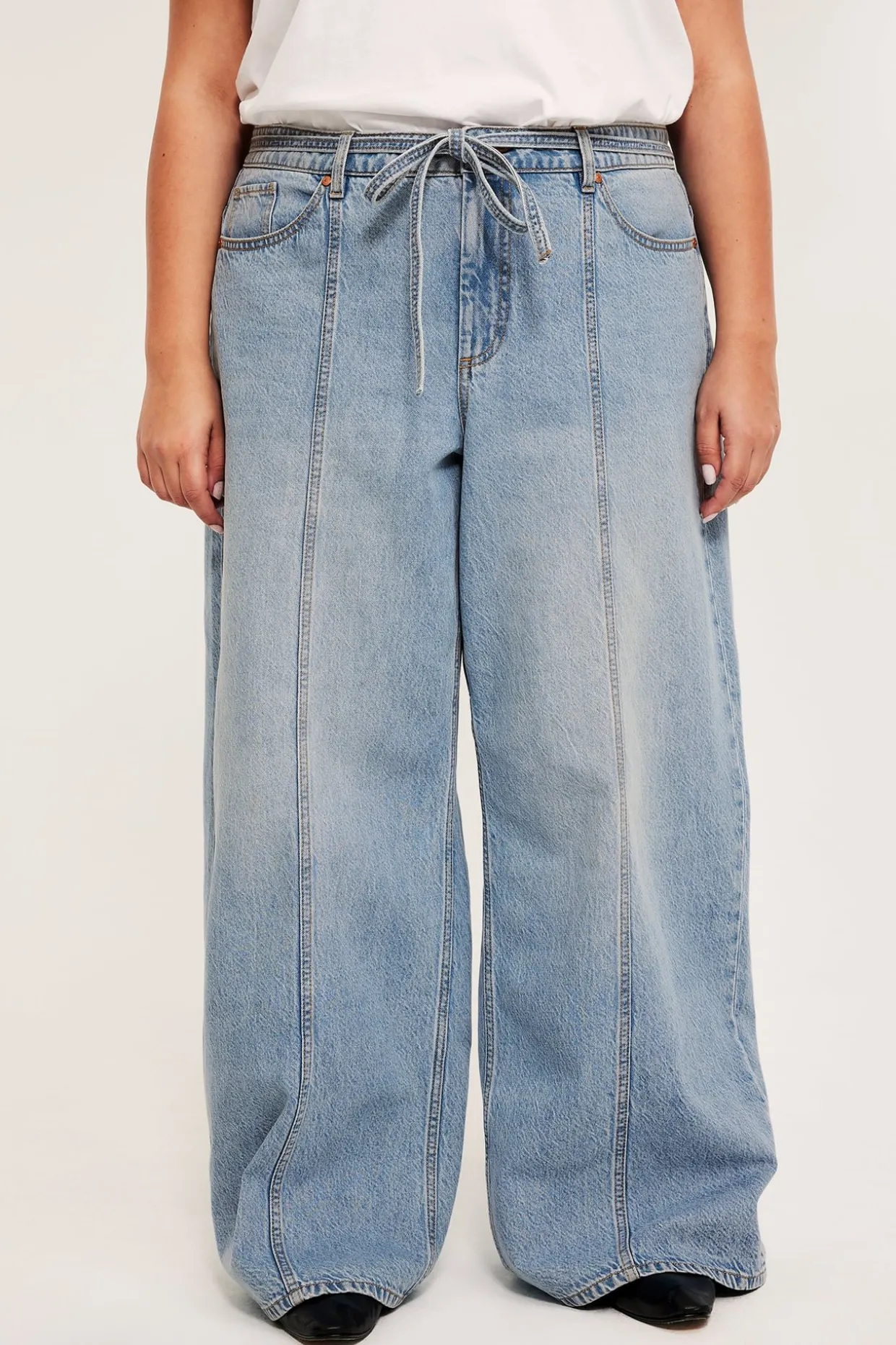 Dżinsy wide high waist