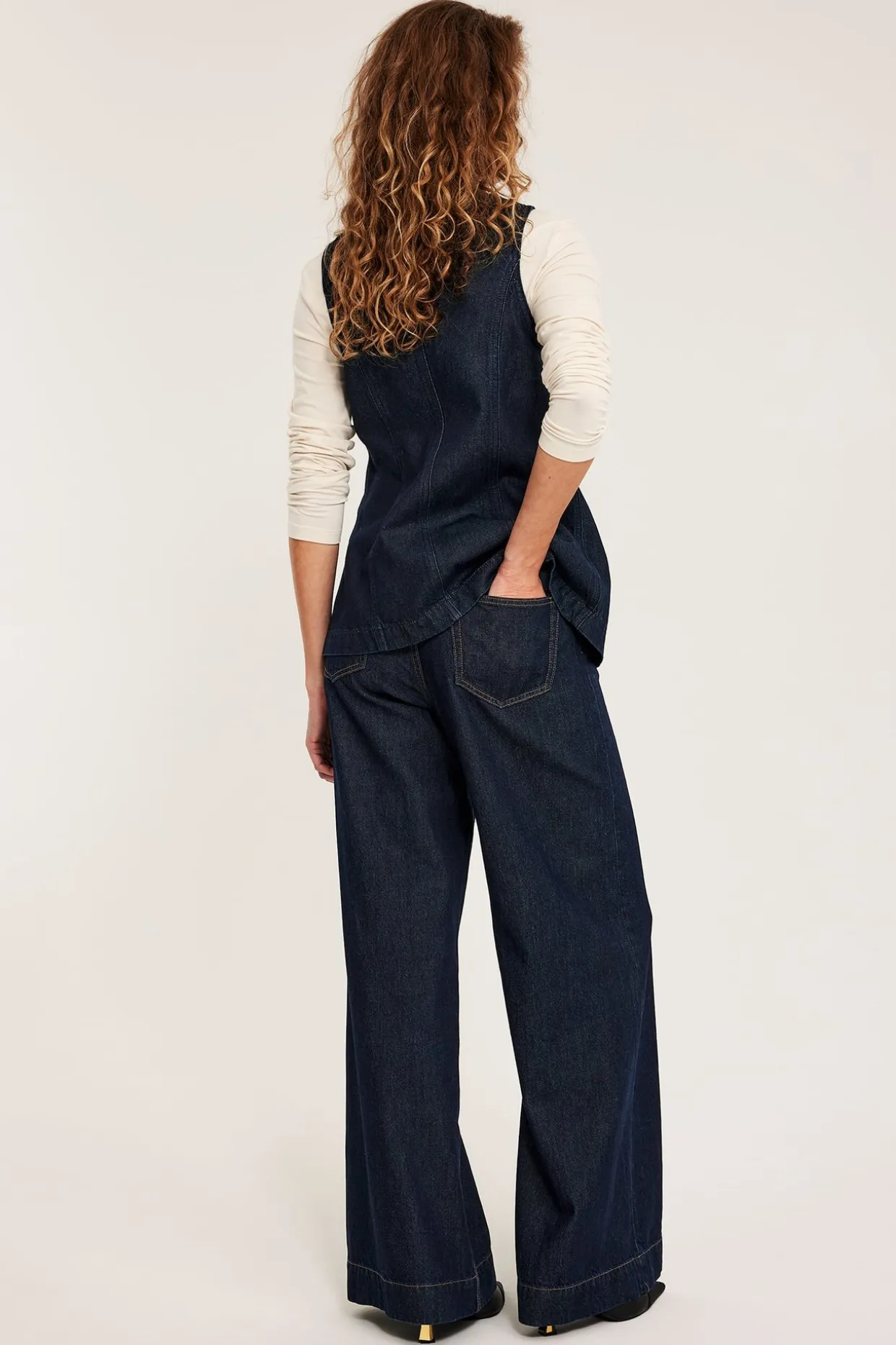 Dżinsy wide high waist