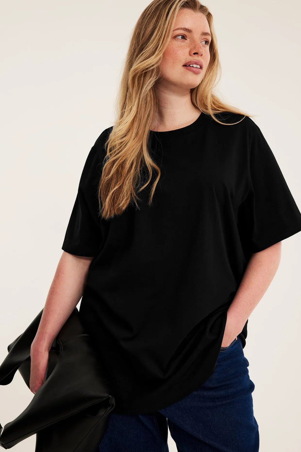 Długi T-shirt z bawełny