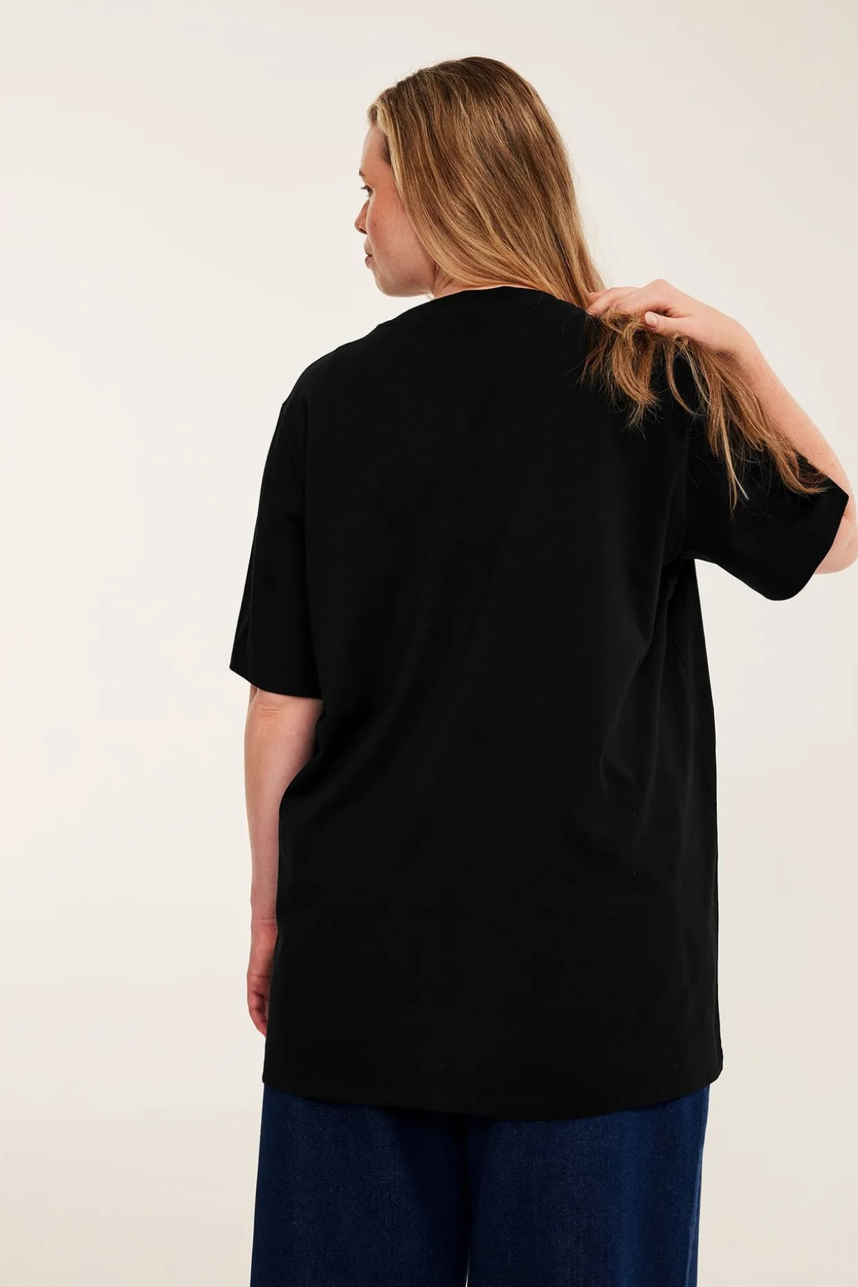 Długi T-shirt z bawełny