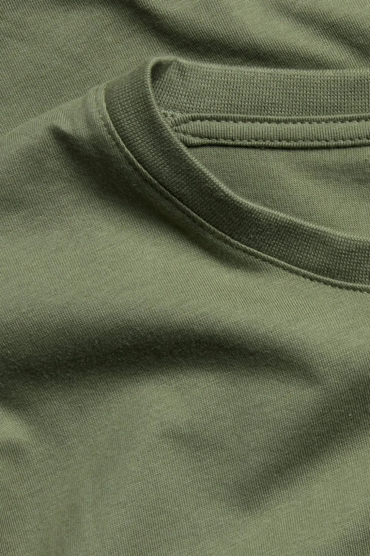 Klasyczny t-shirt z bawełny