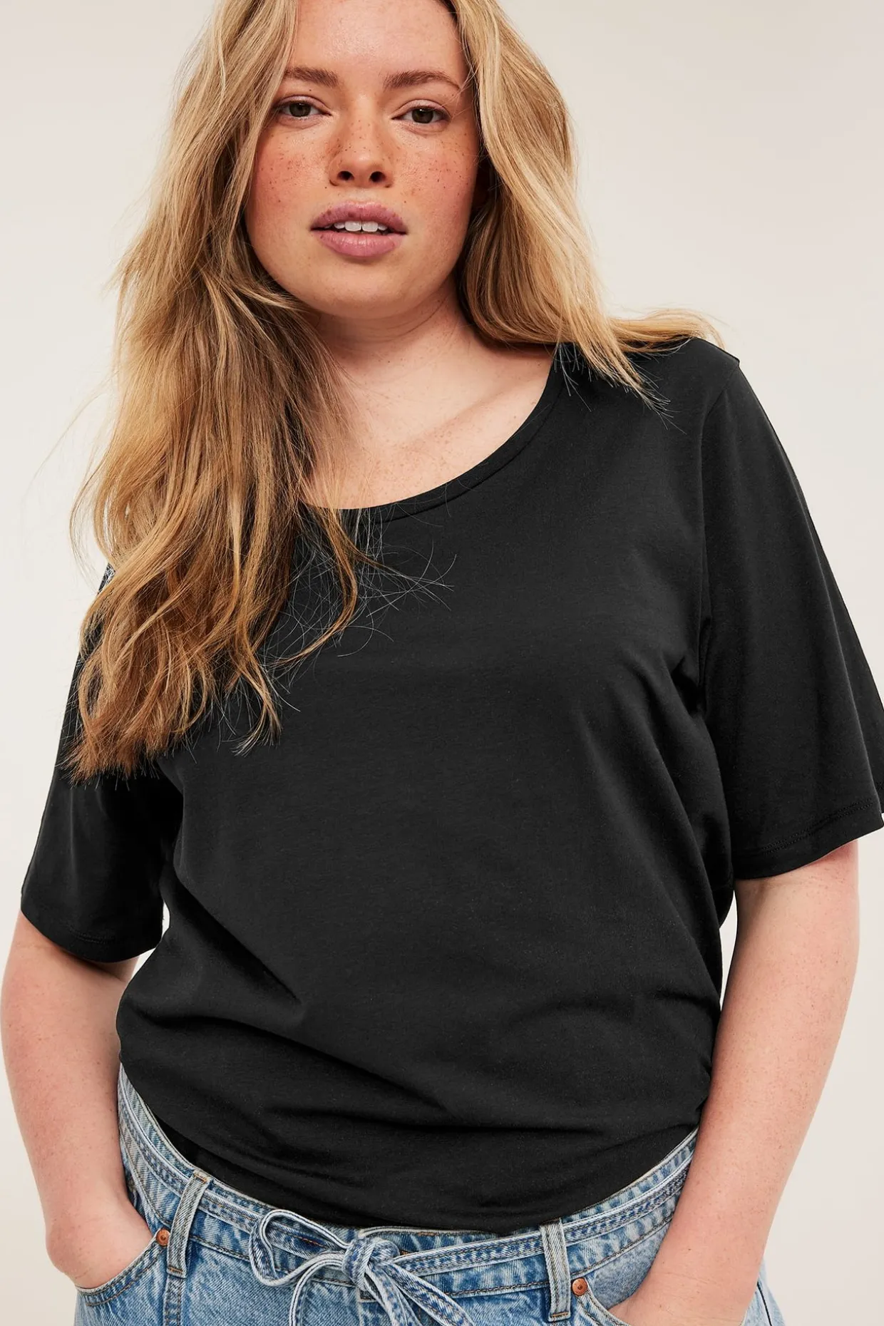 Klasyczny t-shirt z bawełny