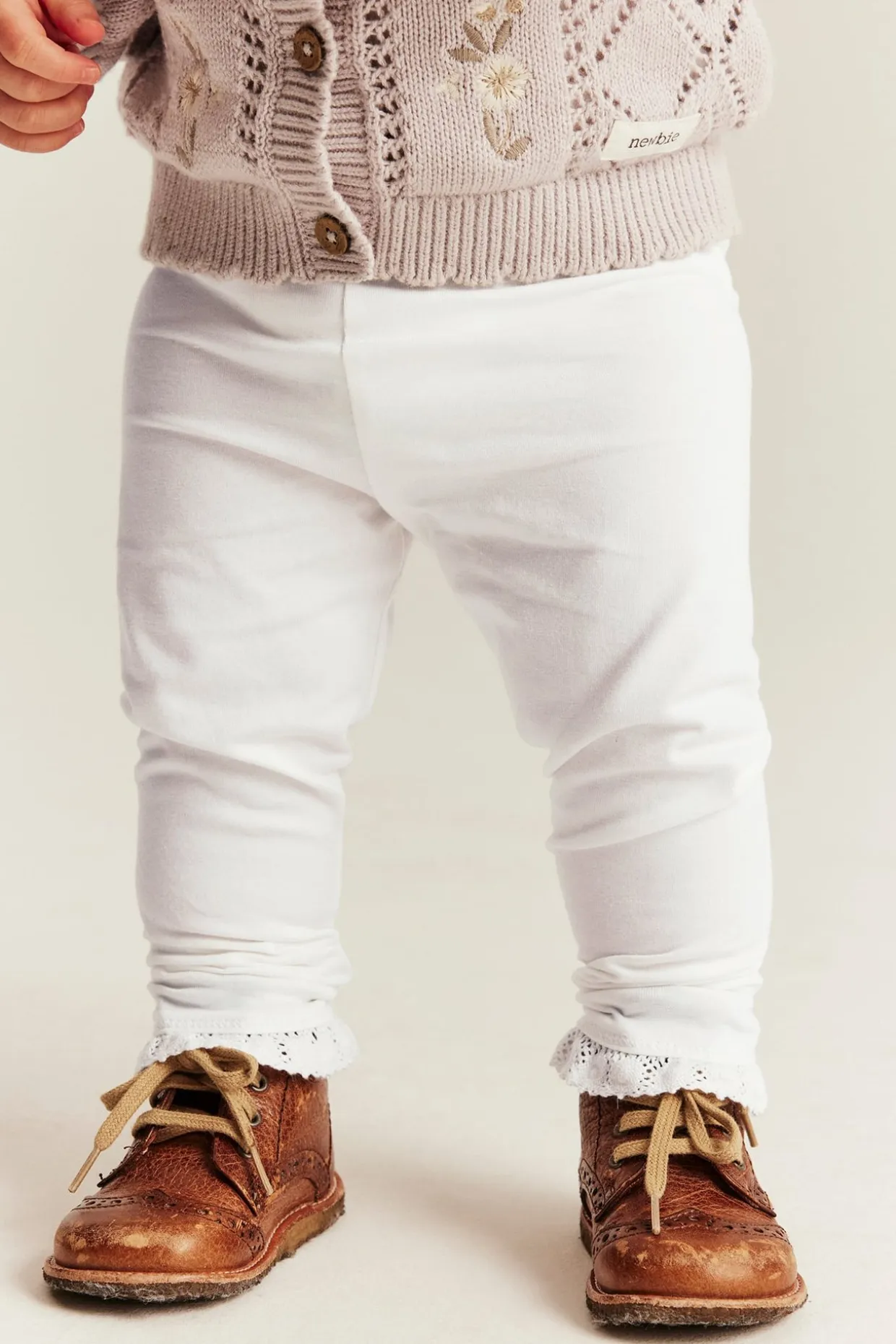 Legginsy z koronką
