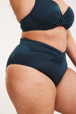 Majtki biodrówki od bikini, z drapowaniem