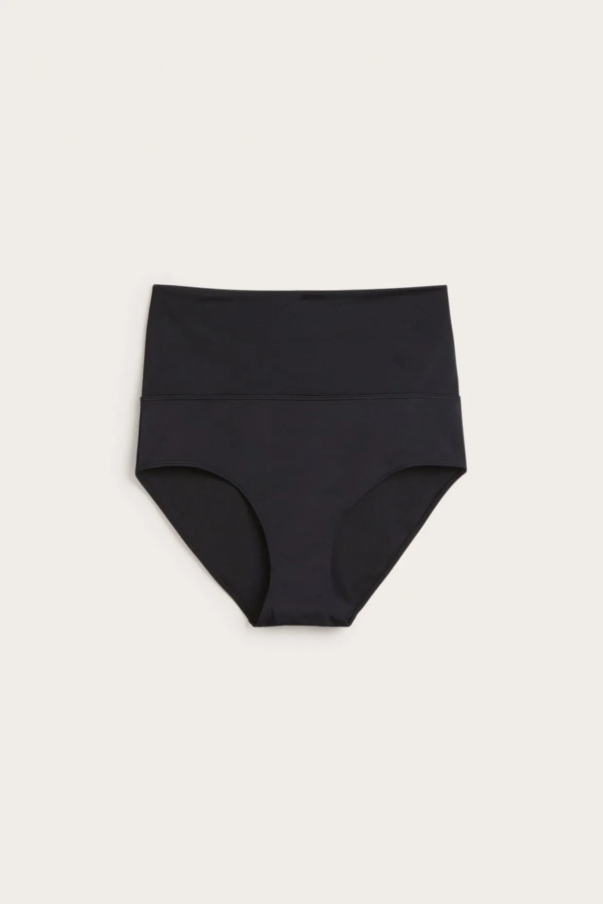 Majtki od bikini, figi z wywijanym pasem