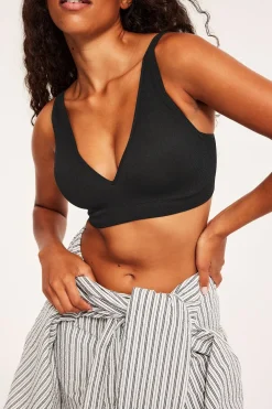 Modelowany stanik bezszwowy