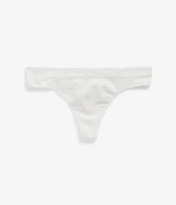 Seamless stringi