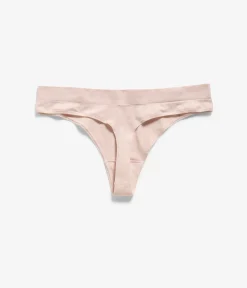 Seamless stringi