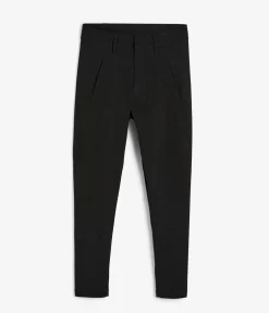 Spodnie boyfriend slim fit