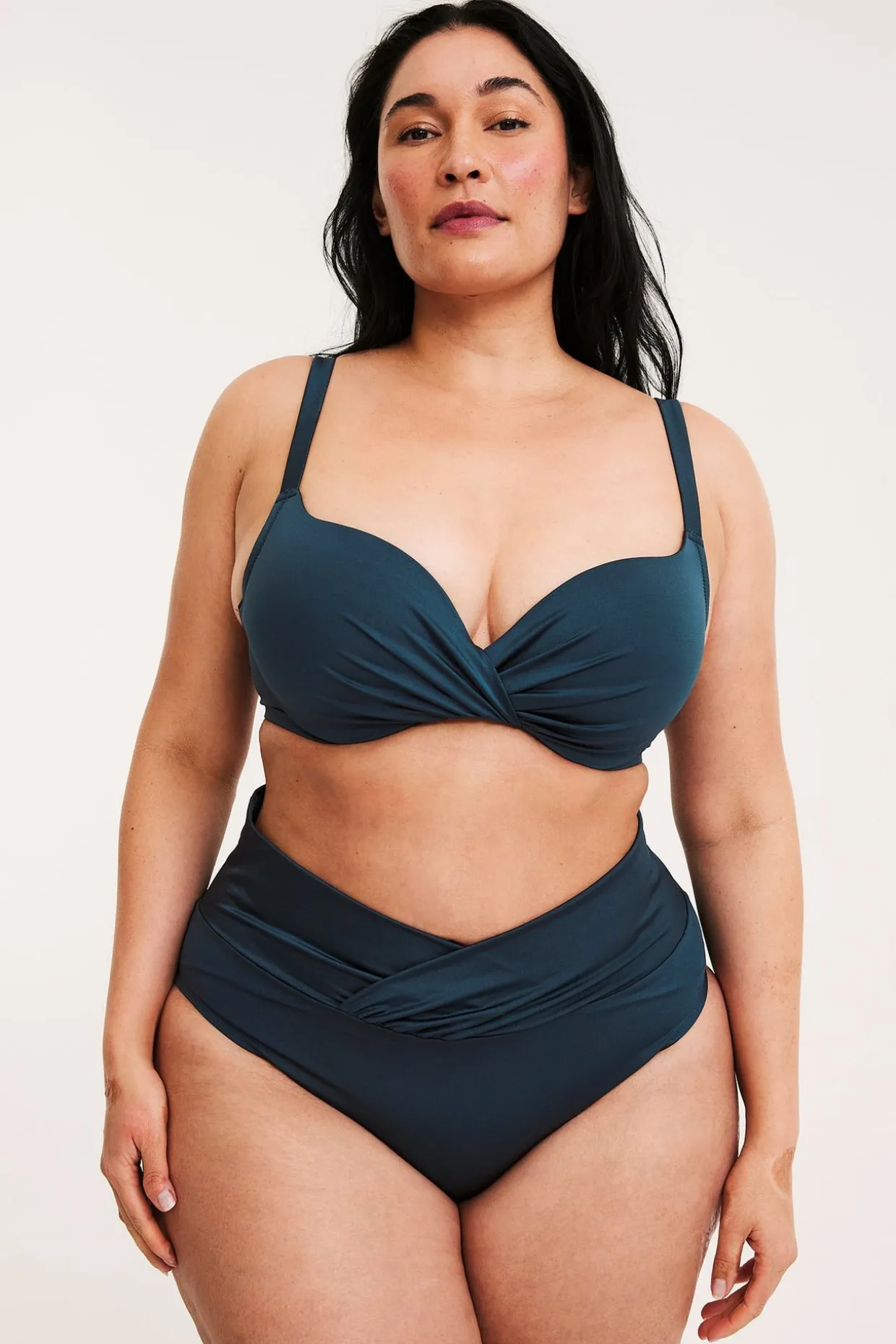 Stanik od bikini, kopertowy