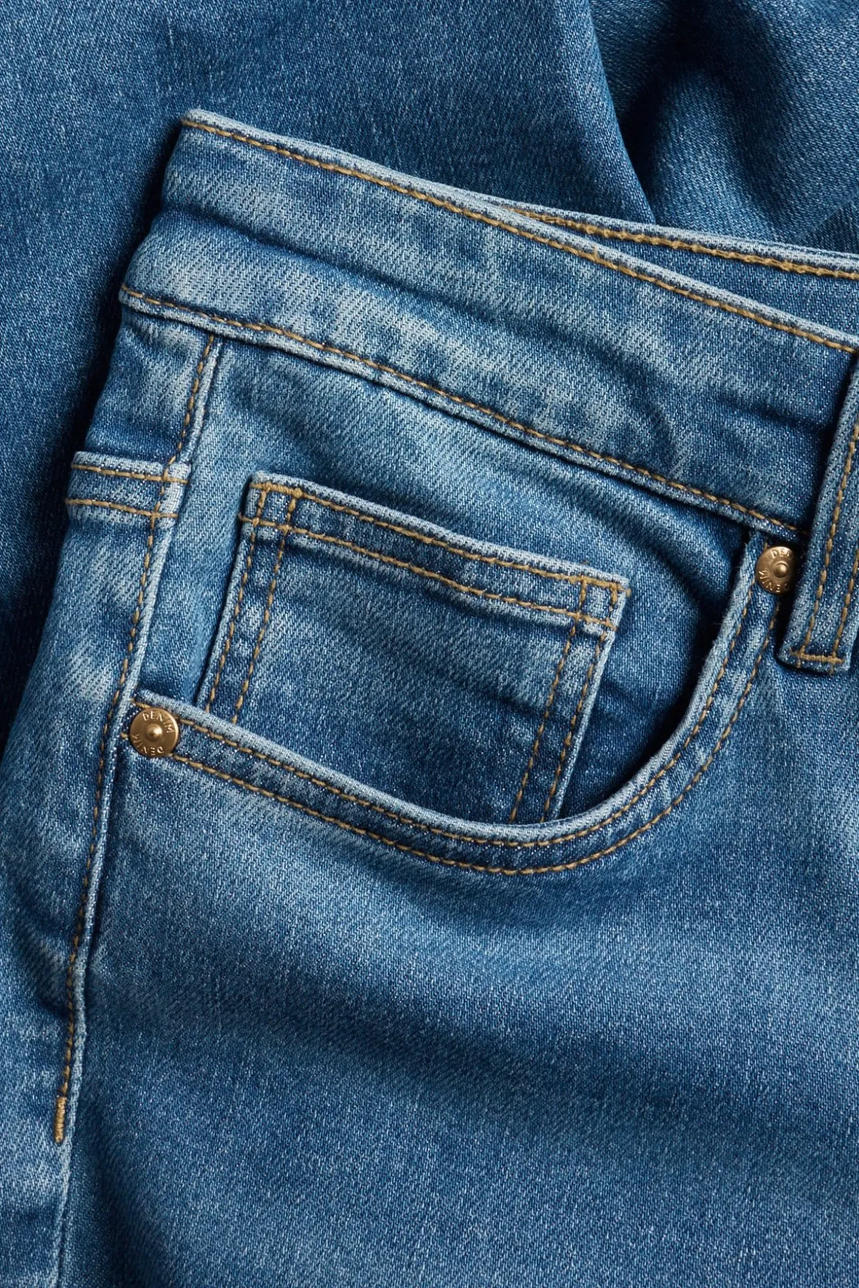 Straight jeans high waist