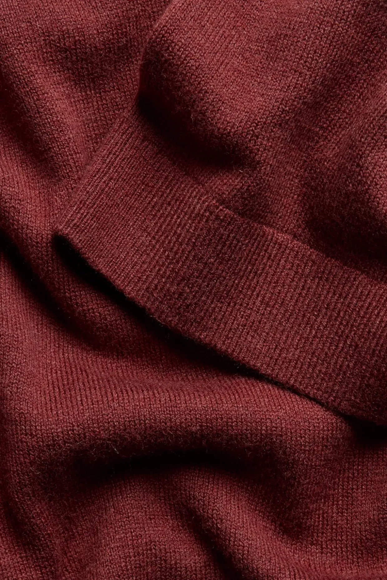 Sweter z dzianiny o drobnym splocie, z mieszanki wełny