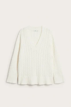 Sweter z dzianiny w warkocze