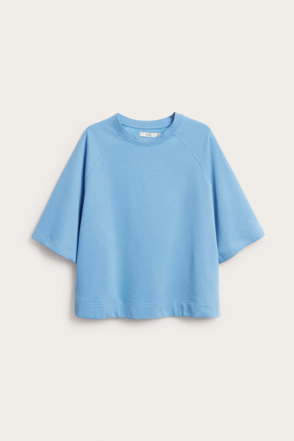 Sweter z krótkimi rękawami
