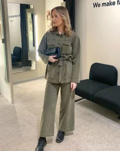 Szerokie spodnie z tkaniny twill