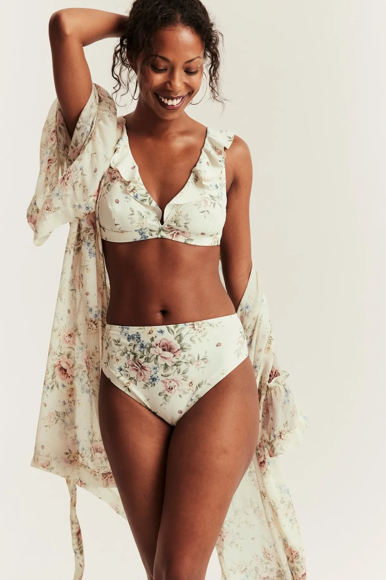 Top od bikini, Newbie Woman