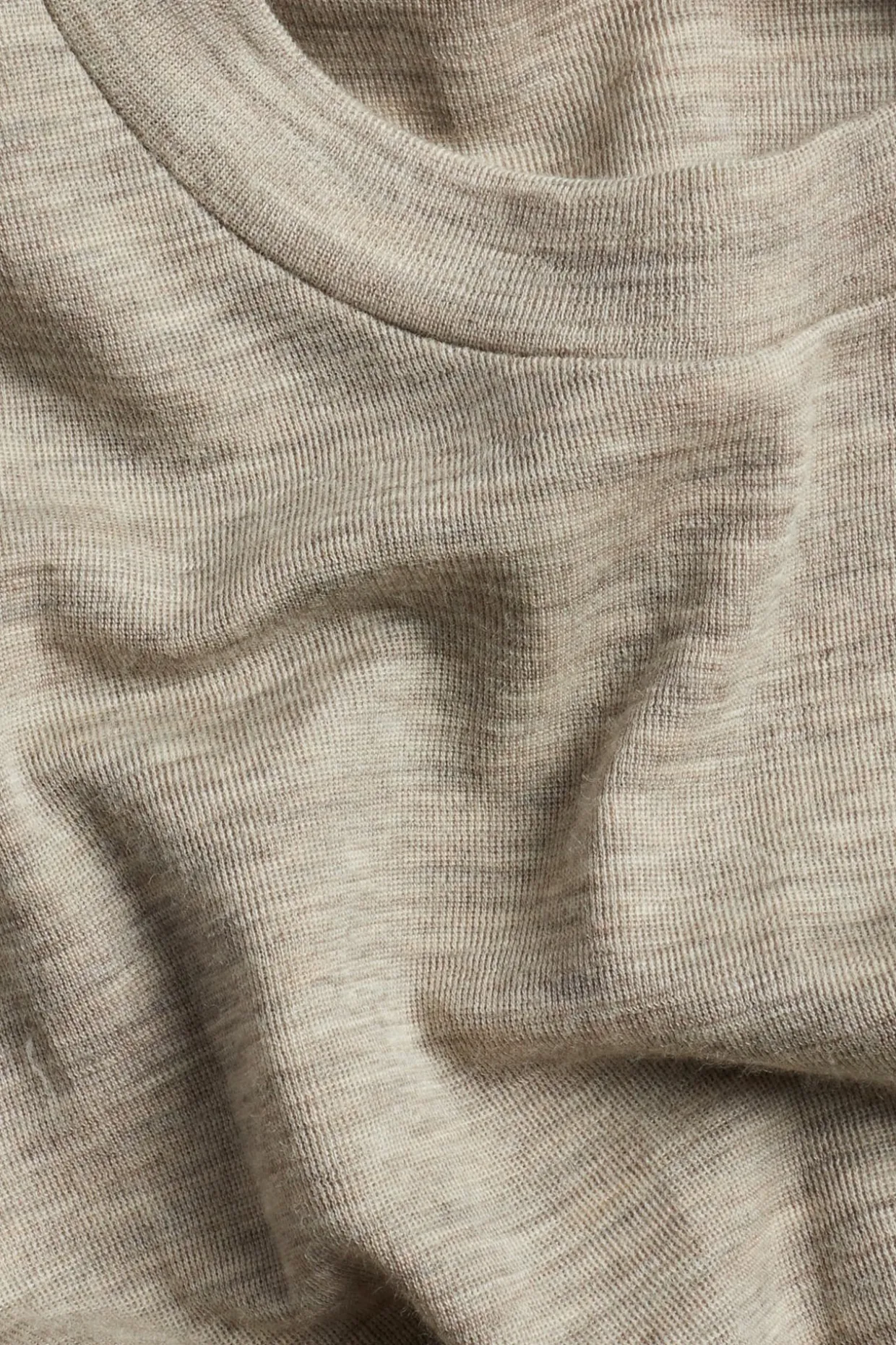Top z wełny merino