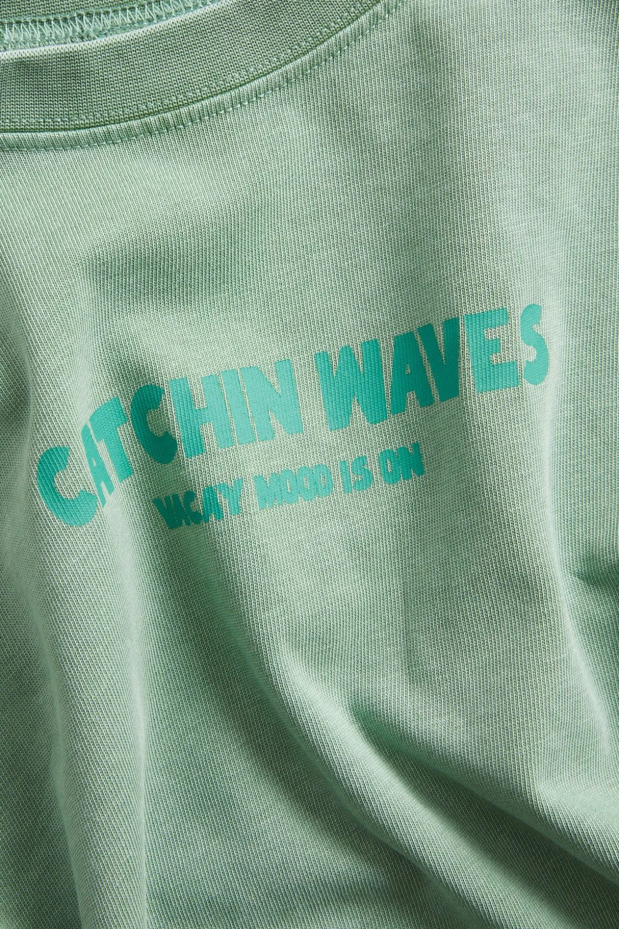 T-shirt oversize z grubszej dzianiny bawełnianej