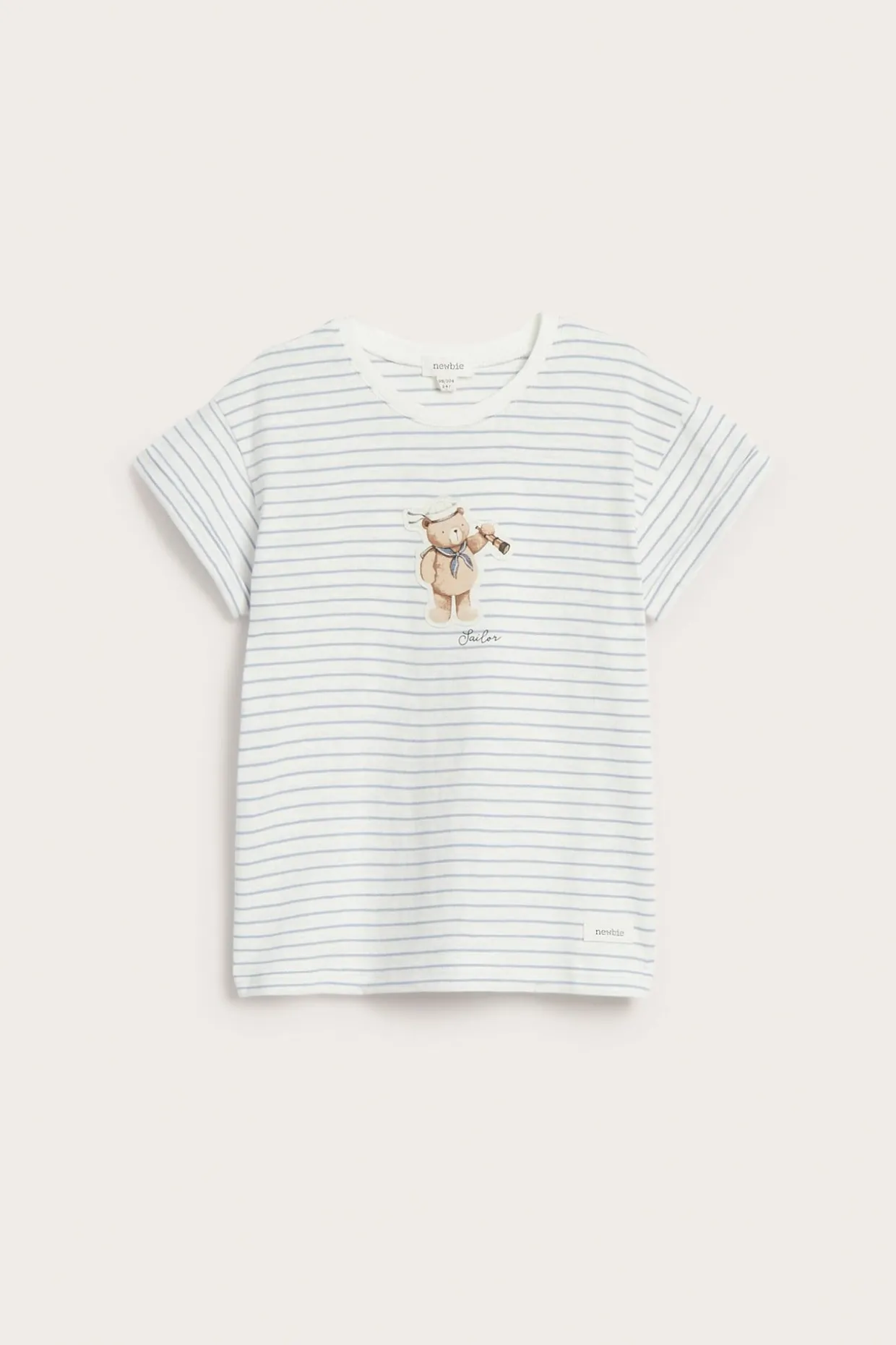 T-shirt z aplikacją z misiem