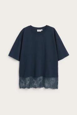 T-shirt z koronkową krawędzią