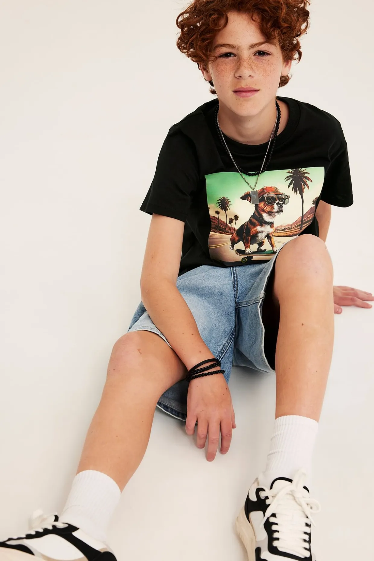 T-shirt z nadrukiem z przodu