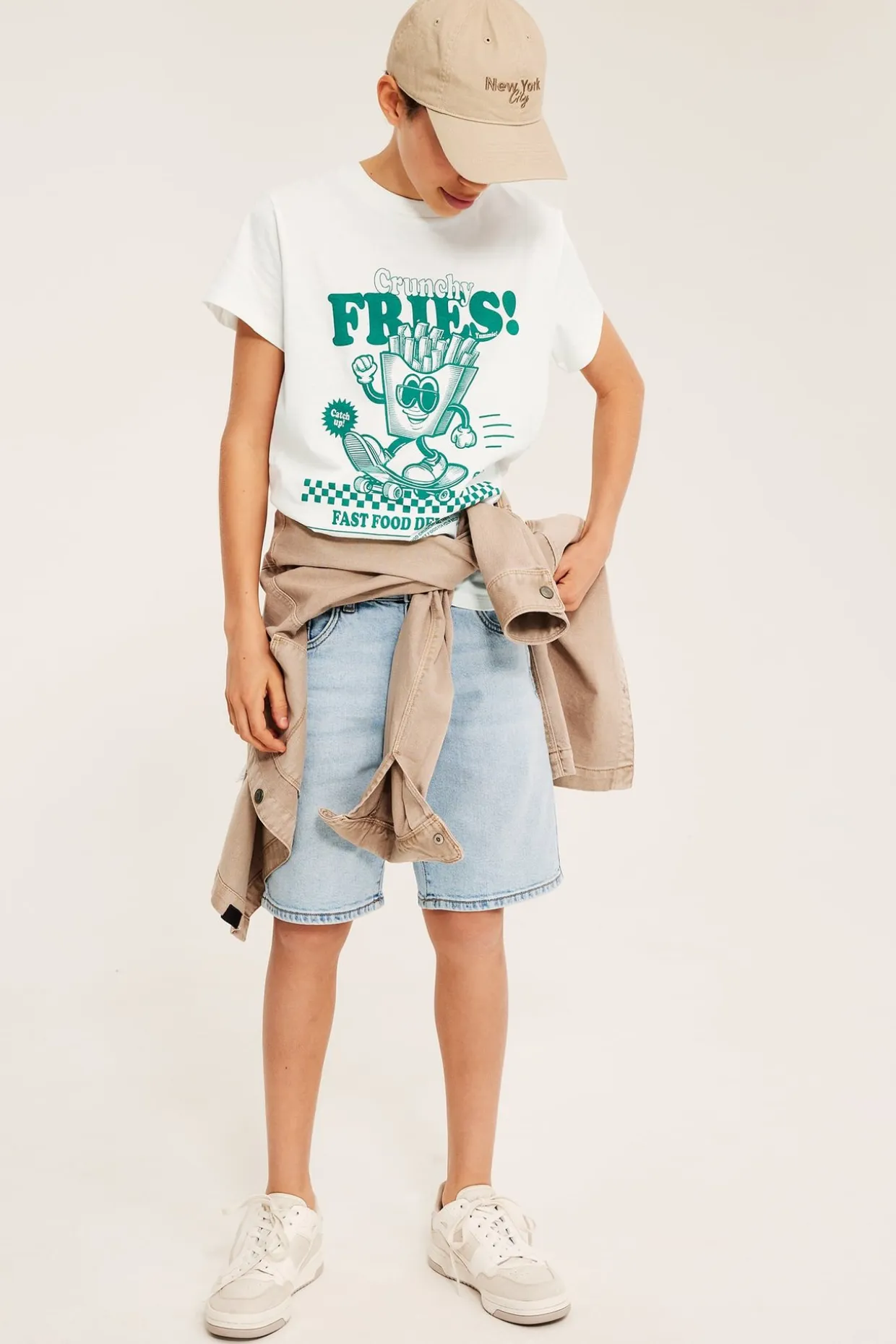 T-shirt z nadrukiem z przodu