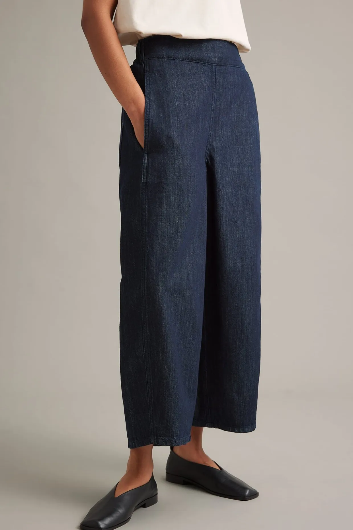 Wciągane jeansy barrel fit cropped